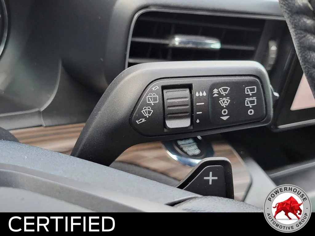 Used 2020 White Ford Limited image 35