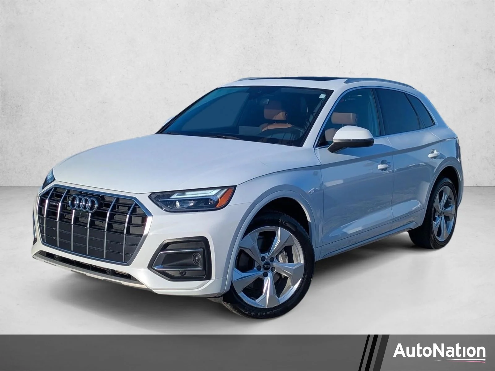 2021 Audi Q5 45 Premium Plus's photo