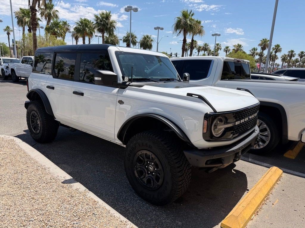 Used 2024 White Ford Wildtrak image 3