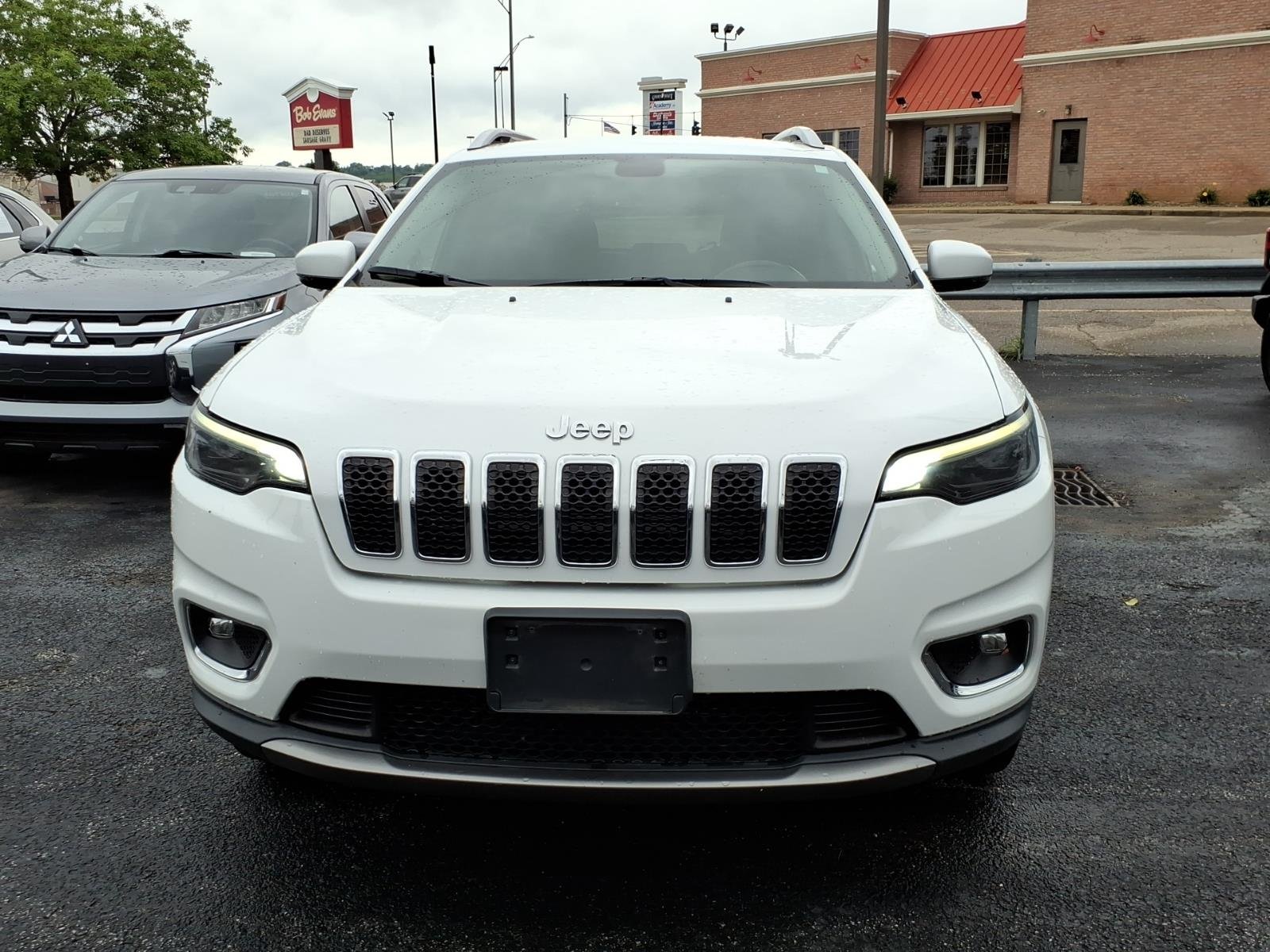 Certified 2020 Jeep Cherokee Limited with VIN 1C4PJMDX2LD588264 for sale in Saint Clairsville, OH