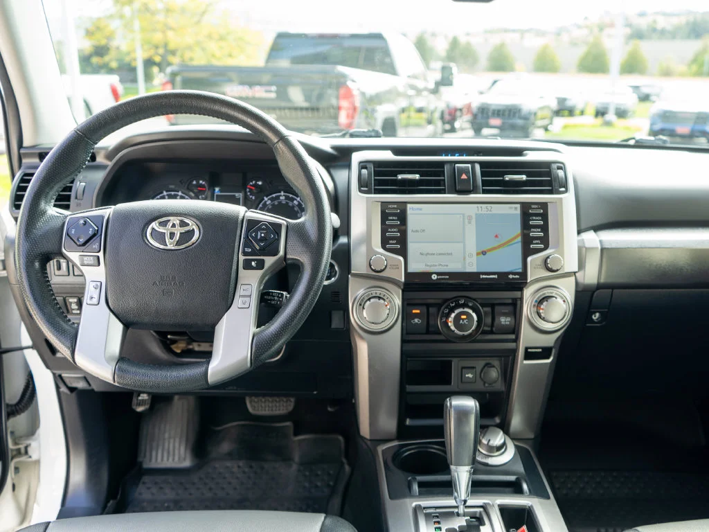 Used 2020 White Toyota SR5 Premium image 14