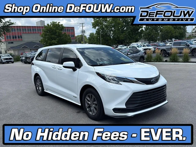 2021 Toyota Sienna LE