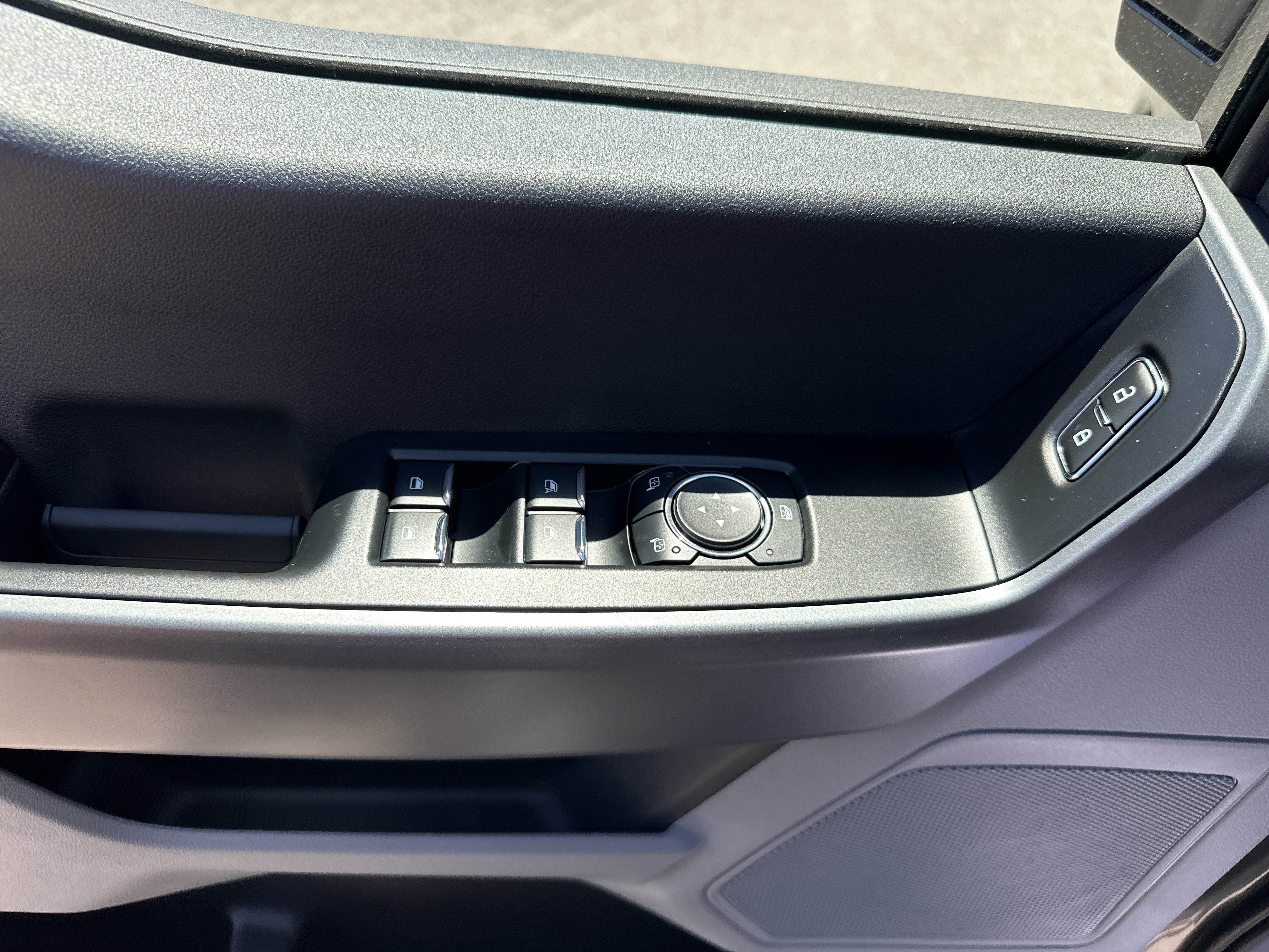 New 2026 Carbonized Gray Metallic Ford F-250® XL image 15