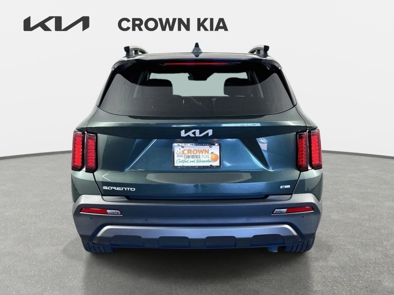 Used 2023 Aruba Green Kia X-Line EX image 6