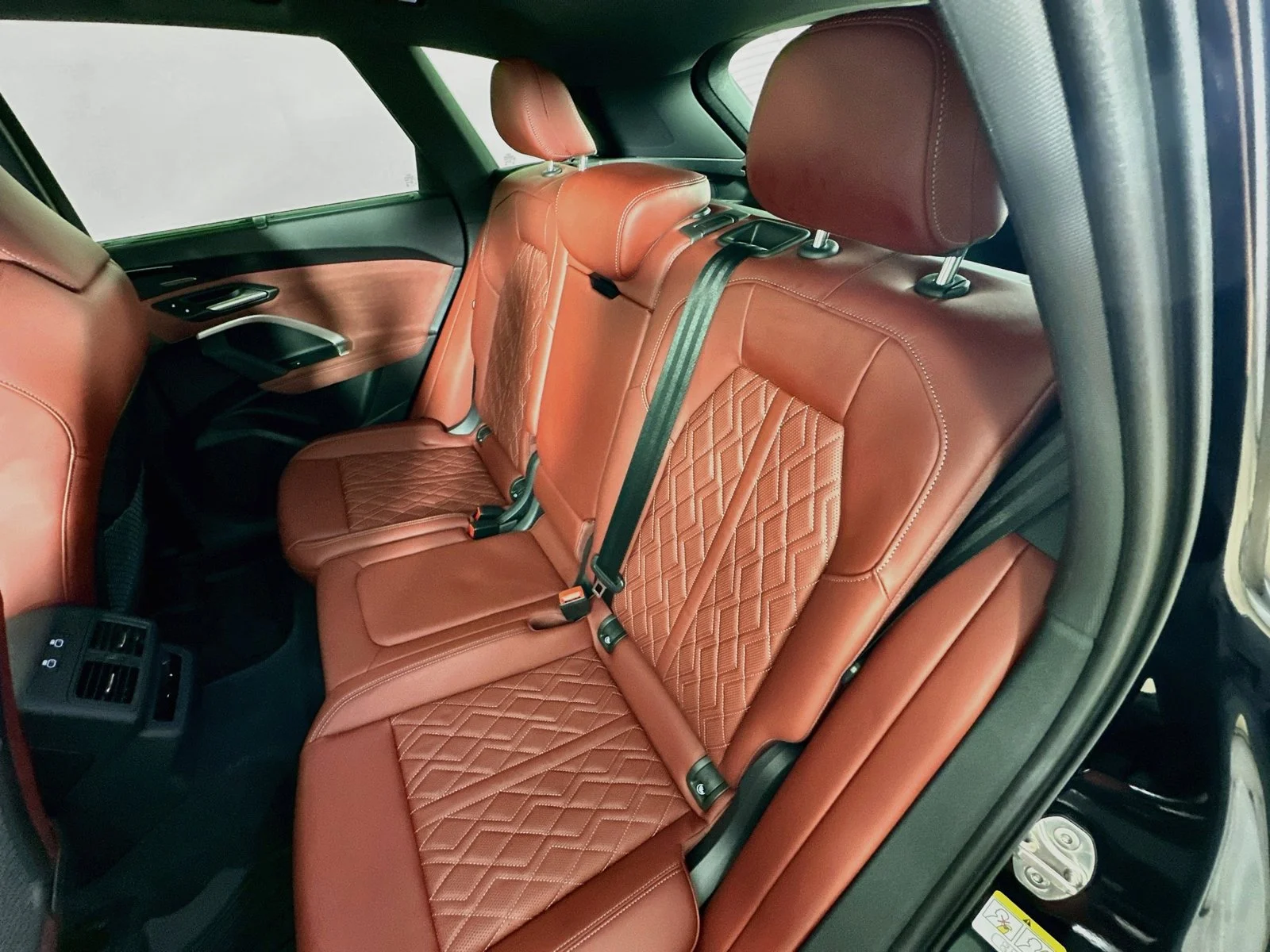 Used 2025 Black Audi  image 35