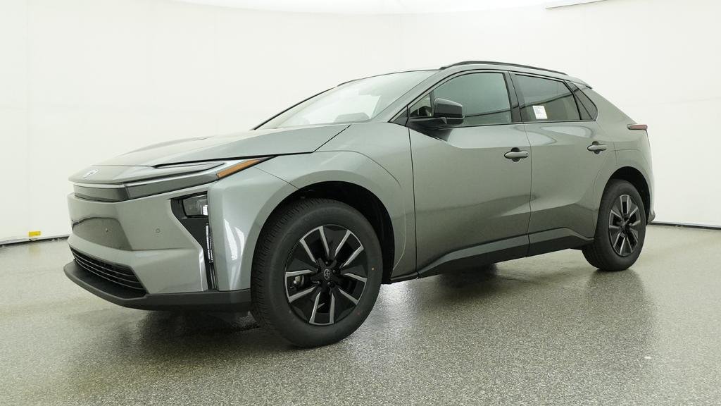 New 2026 Heavy Metal Toyota XLE image 8