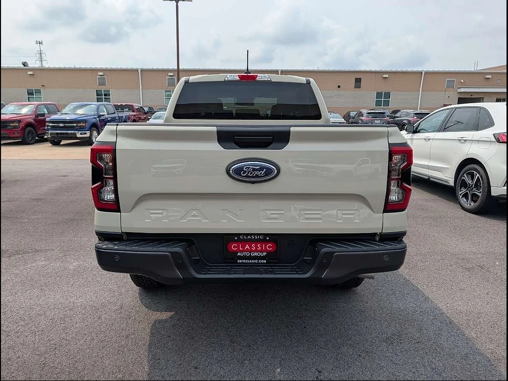 New 2026 Desert Sand Ford XLT image 4