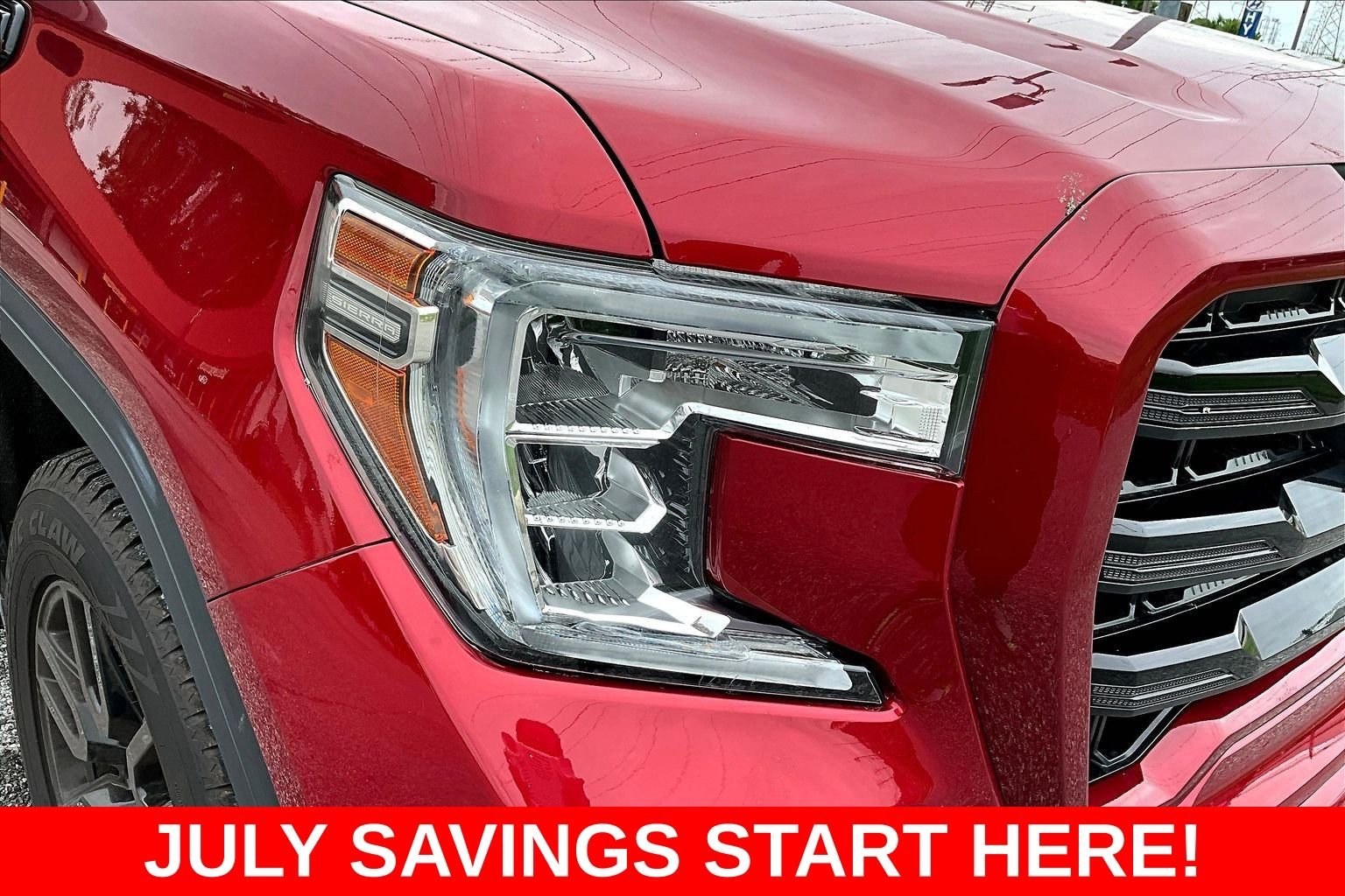 Used 2020 Red GMC Elevation image 39