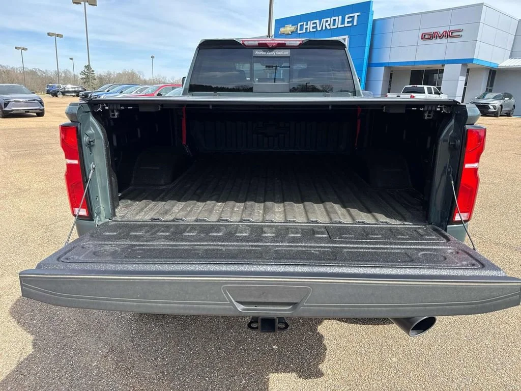 2025 Chevrolet Silverado 2500 HD LTZ - Photo 15