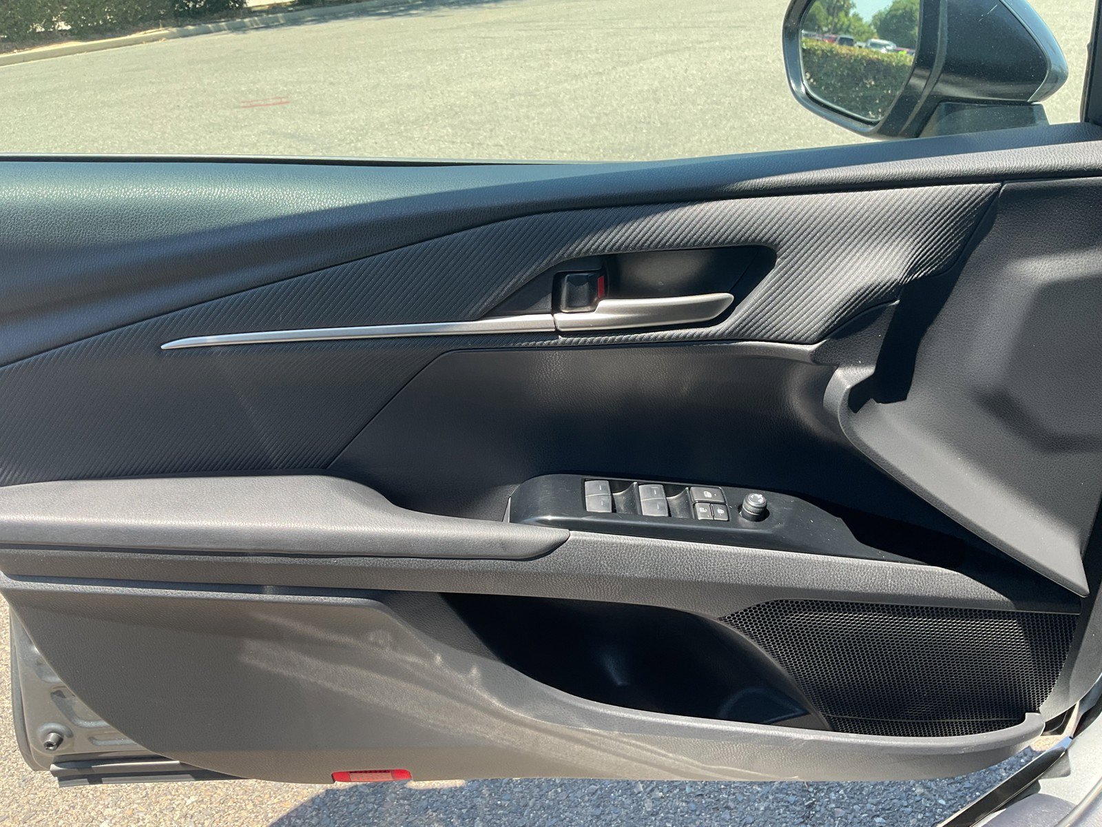 Certified Used 2025 Heavy Metal Toyota SE image 12