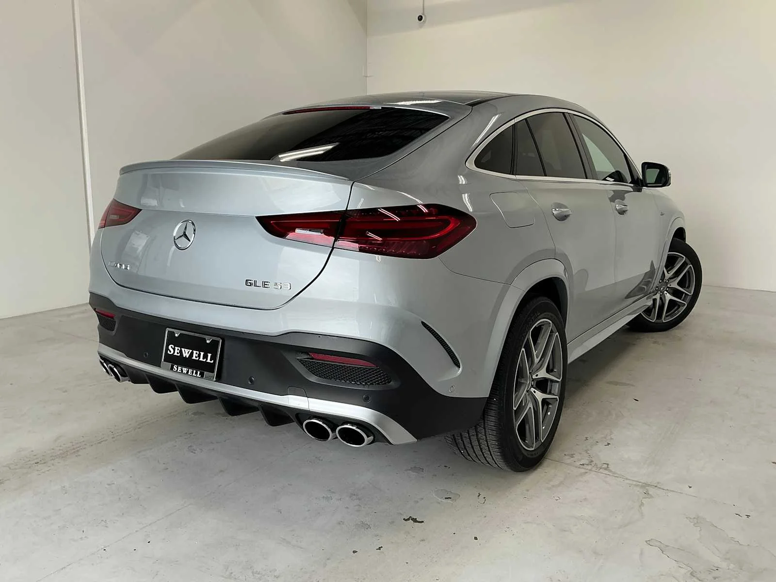 Certified Used 2025 Cirrus Silver Metallic Mercedes-Benz AMG® GLE 53 image 11