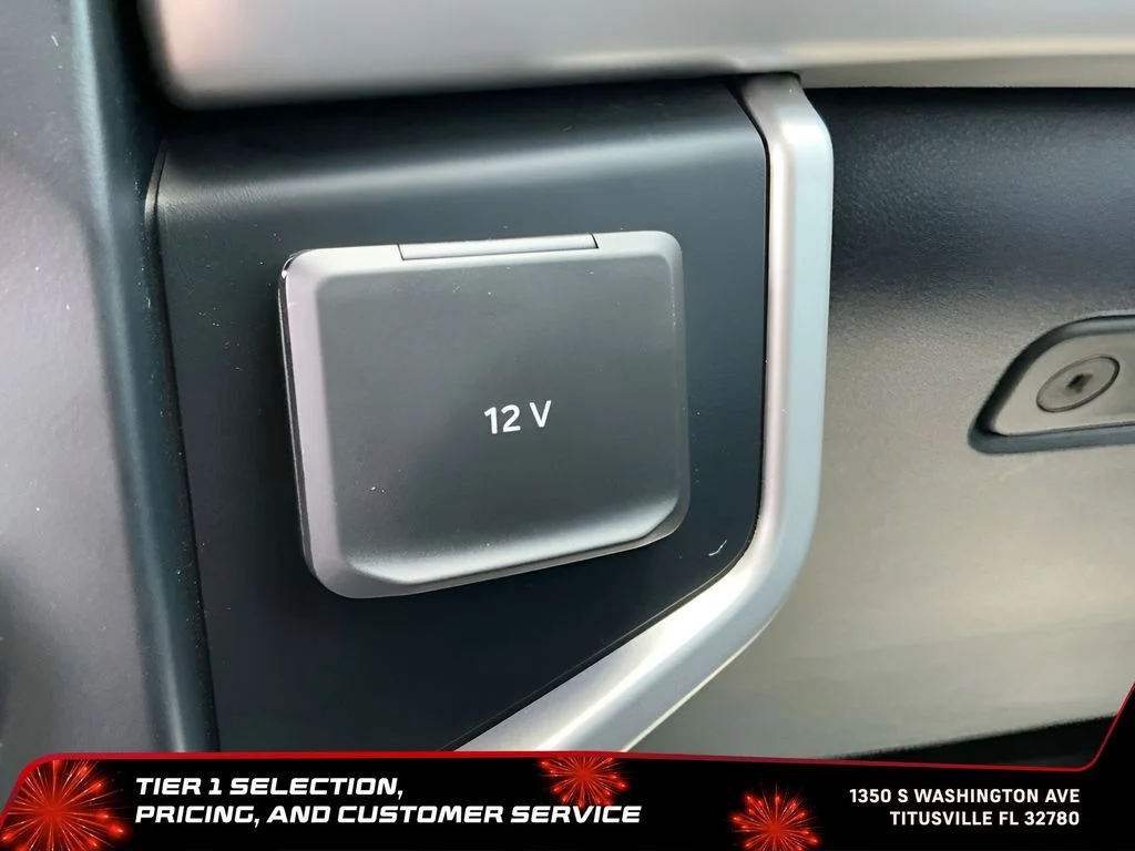 Used 2023 Black Ford XLT image 33