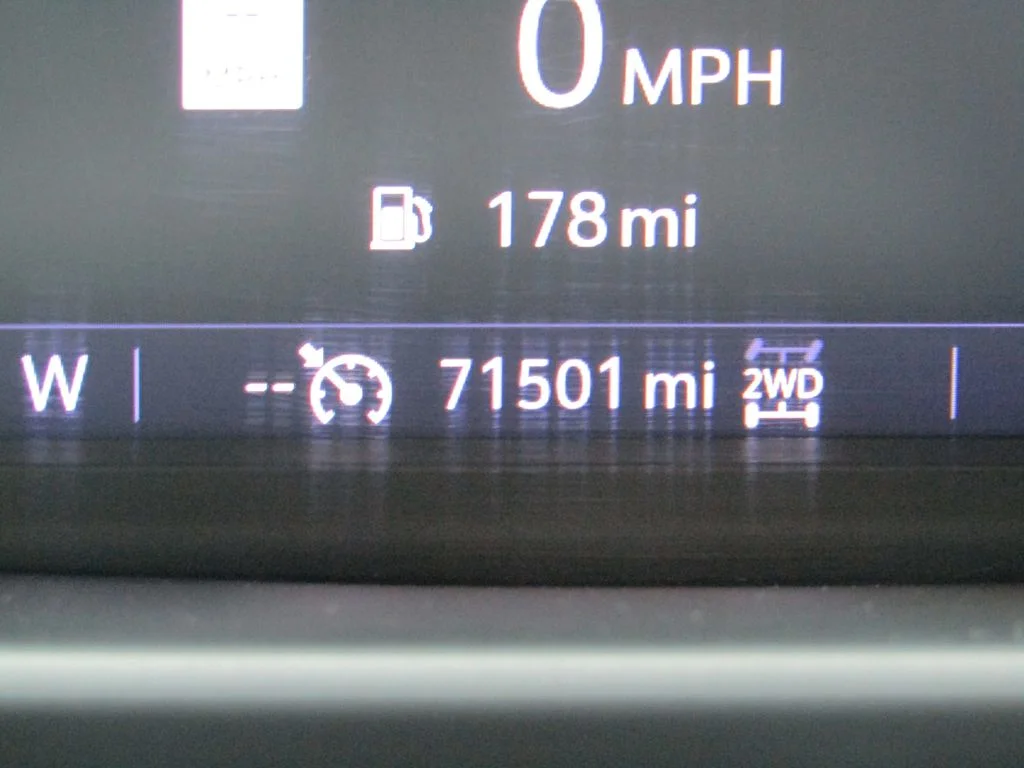 Used 2022 Gray Chevrolet LTZ image 32