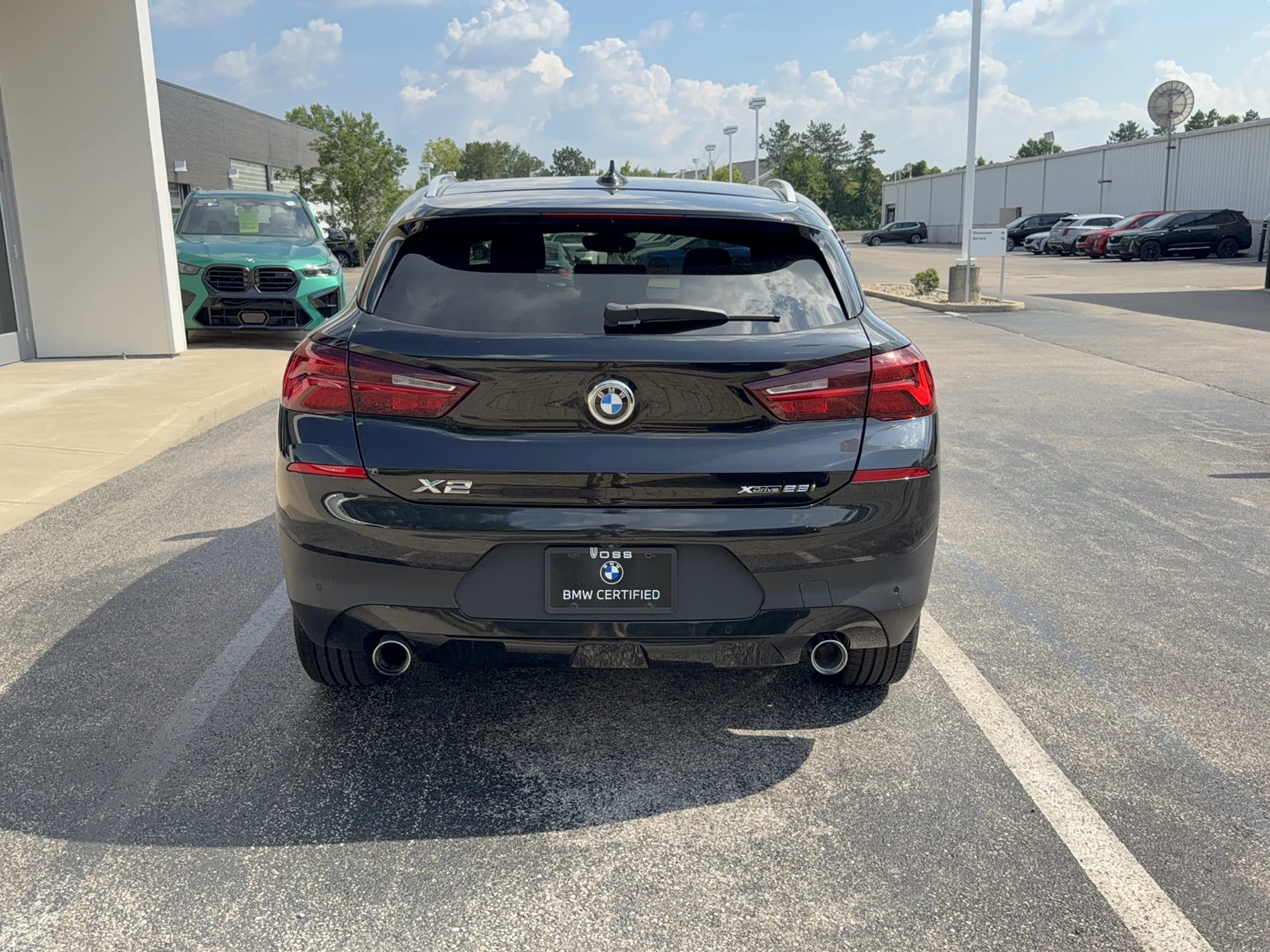 Certified Used 2023 Black Sapphire Metallic BMW xDrive28i image 4