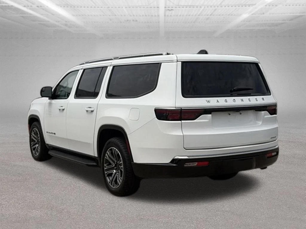 Used 2024 White Jeep Series II image 3