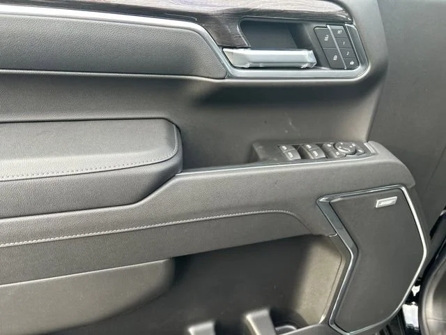 2026 Chevrolet Silverado 1500 LTZ - Photo 11