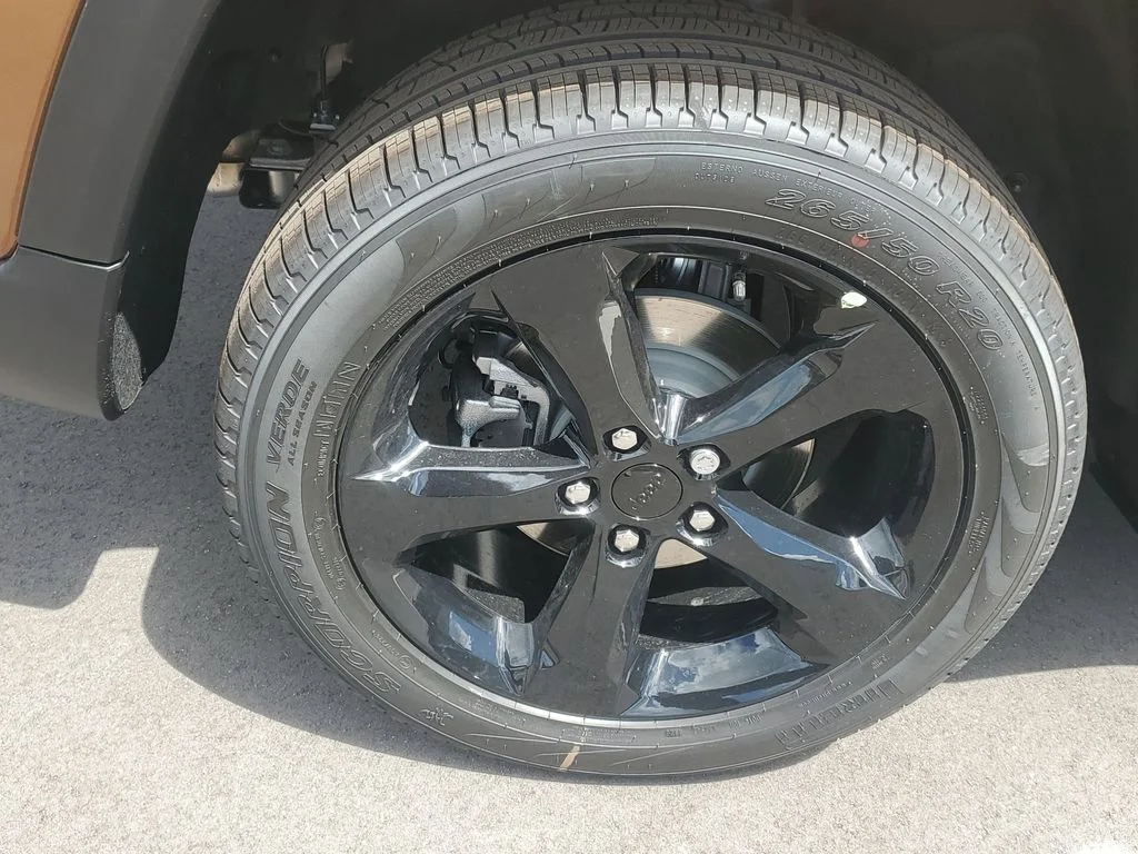 New 2026 Brown Jeep Limited image 4