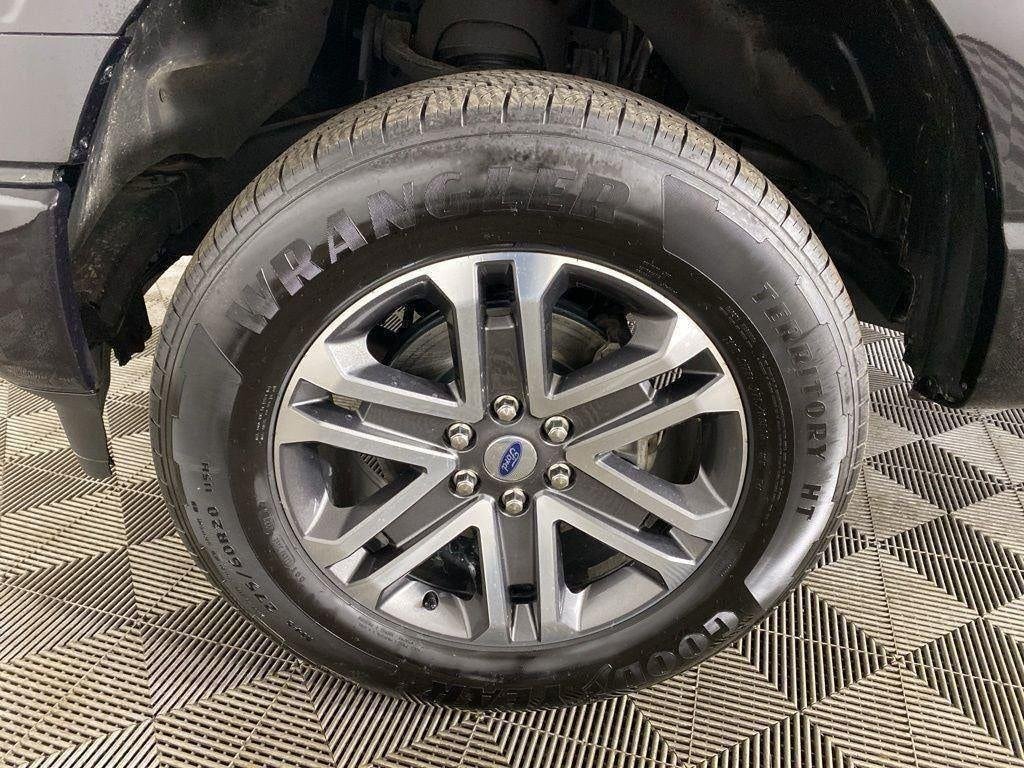 Used 2021 Agate Black Metallic Ford XL image 38
