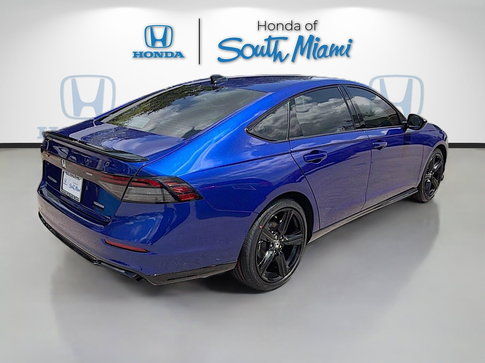 Used 2024 Canyon River Blue Metallic Honda Sport-L image 7