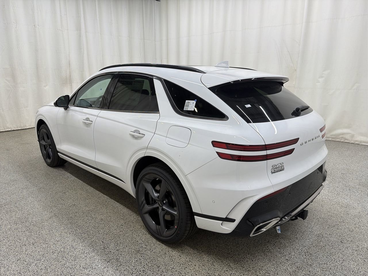 New 2026 Uyuni White Genesis 2.5T SPORT PRESTIGE image 9