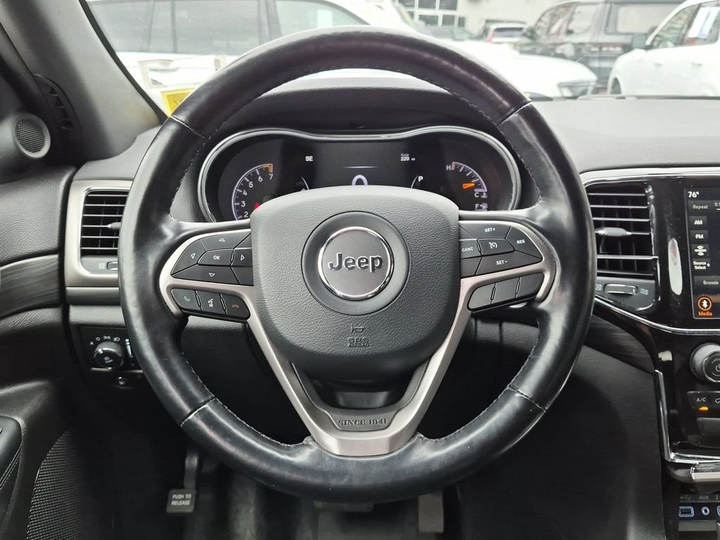 Used 2021 White Jeep Laredo X image 13