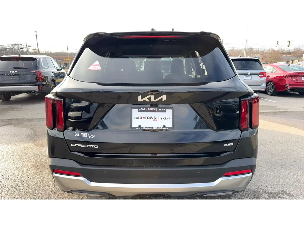 New 2026 Blk Kia S image 5