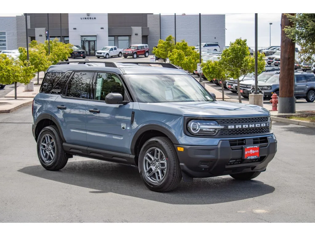 New 2026 AZURE GRAY METALLIC Ford Big Bend image 2