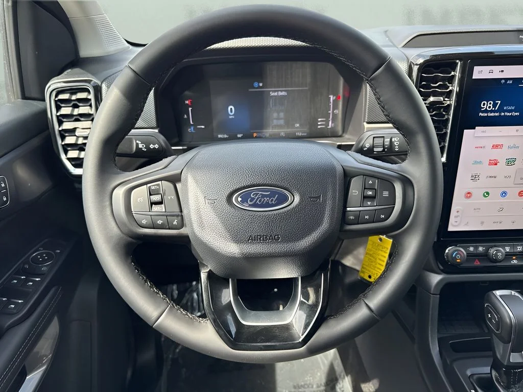 Used 2025 Gray Ford XLT image 13