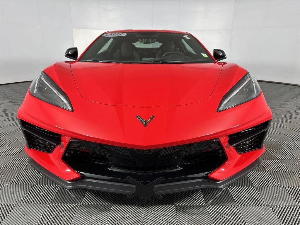 Used 2021 TORCH RED Chevrolet 2LT image 2