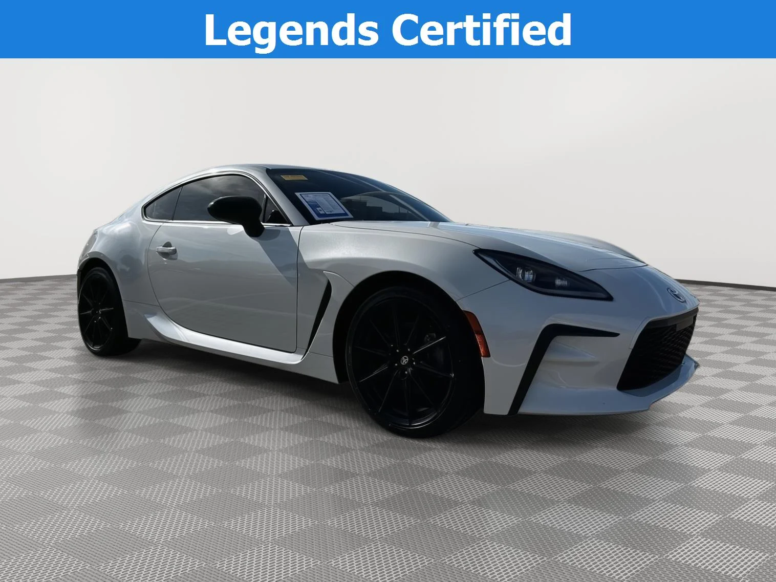 Used 2023 Halo Toyota Premium image 1