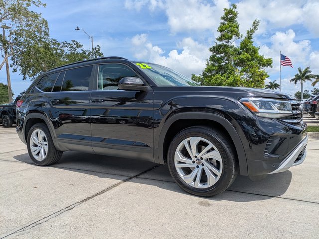 2022 Volkswagen Atlas 2.0T SE w/Technology