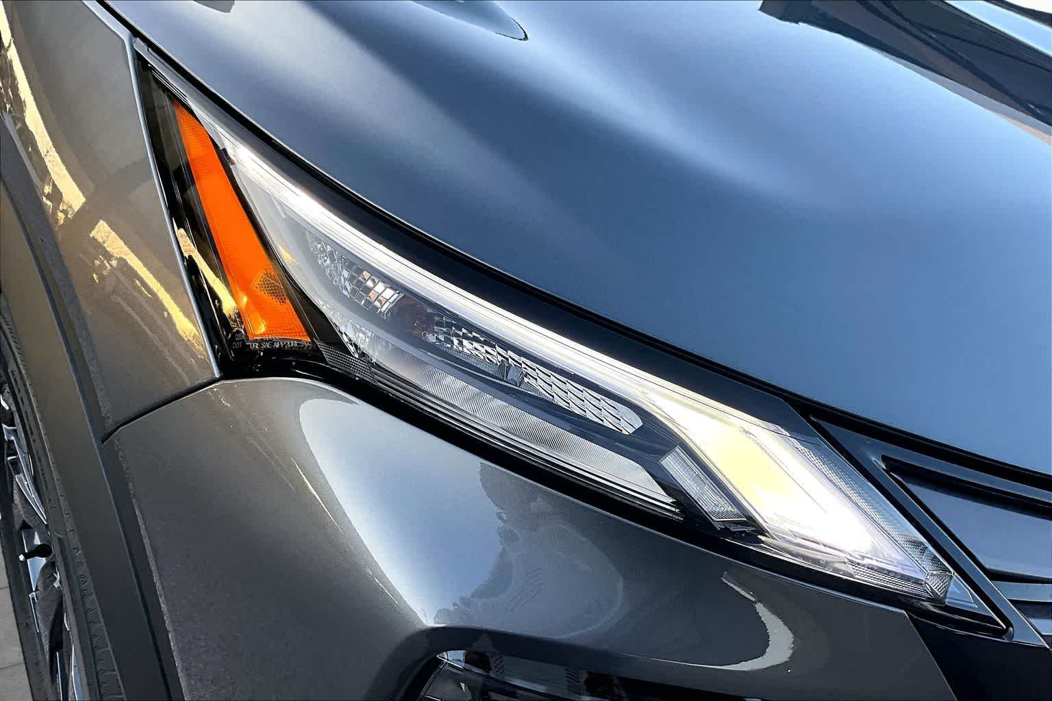 New 2026 Gun Metallic Nissan SV image 18