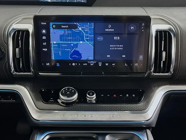 New 2026 Ford Expedition Platinum