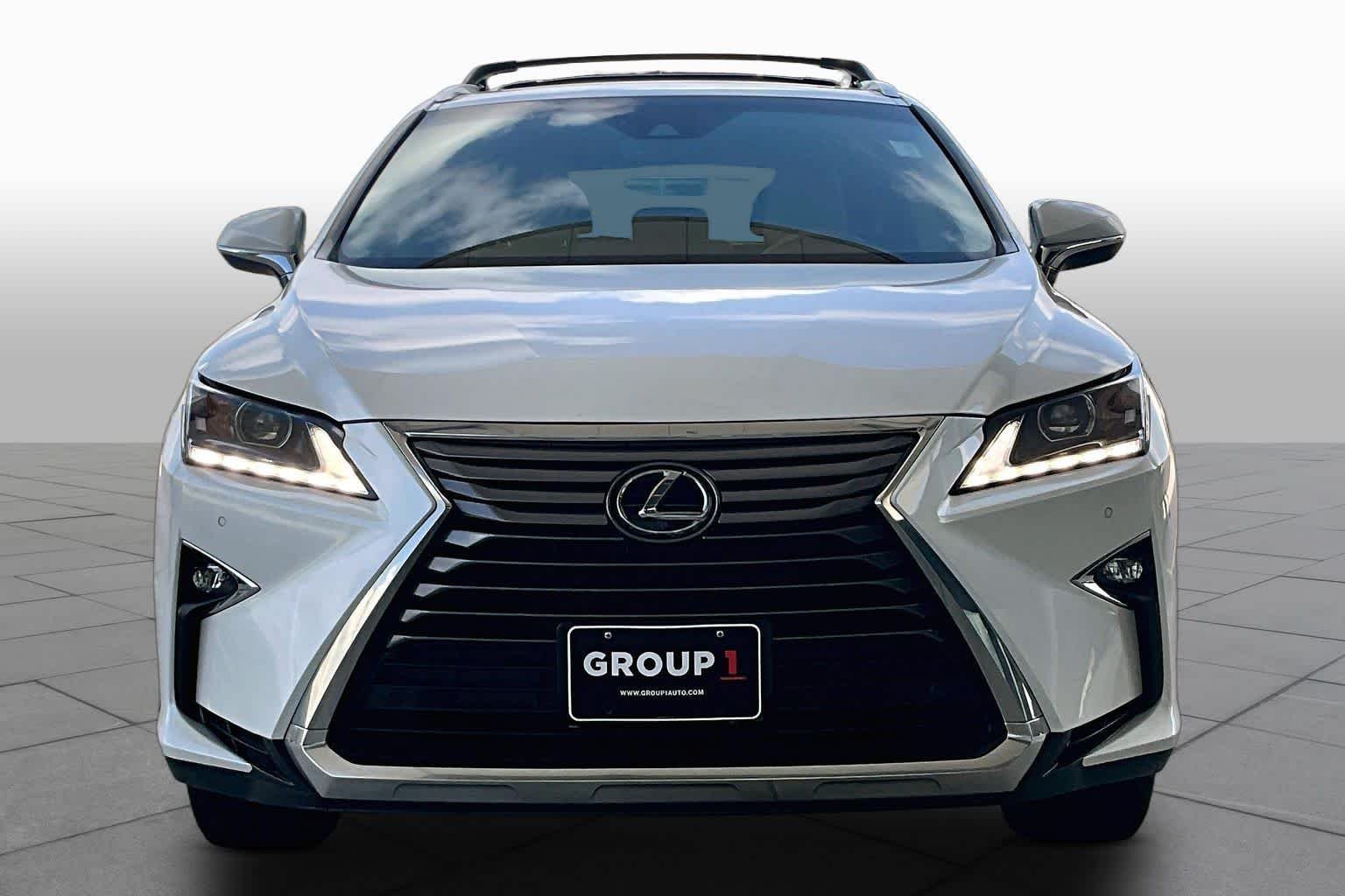 Used 2016 Eminent White Pearl Lexus  image 4