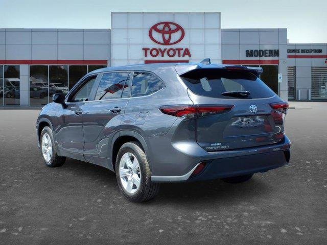 Certified Used 2025 Gray Toyota  image 4