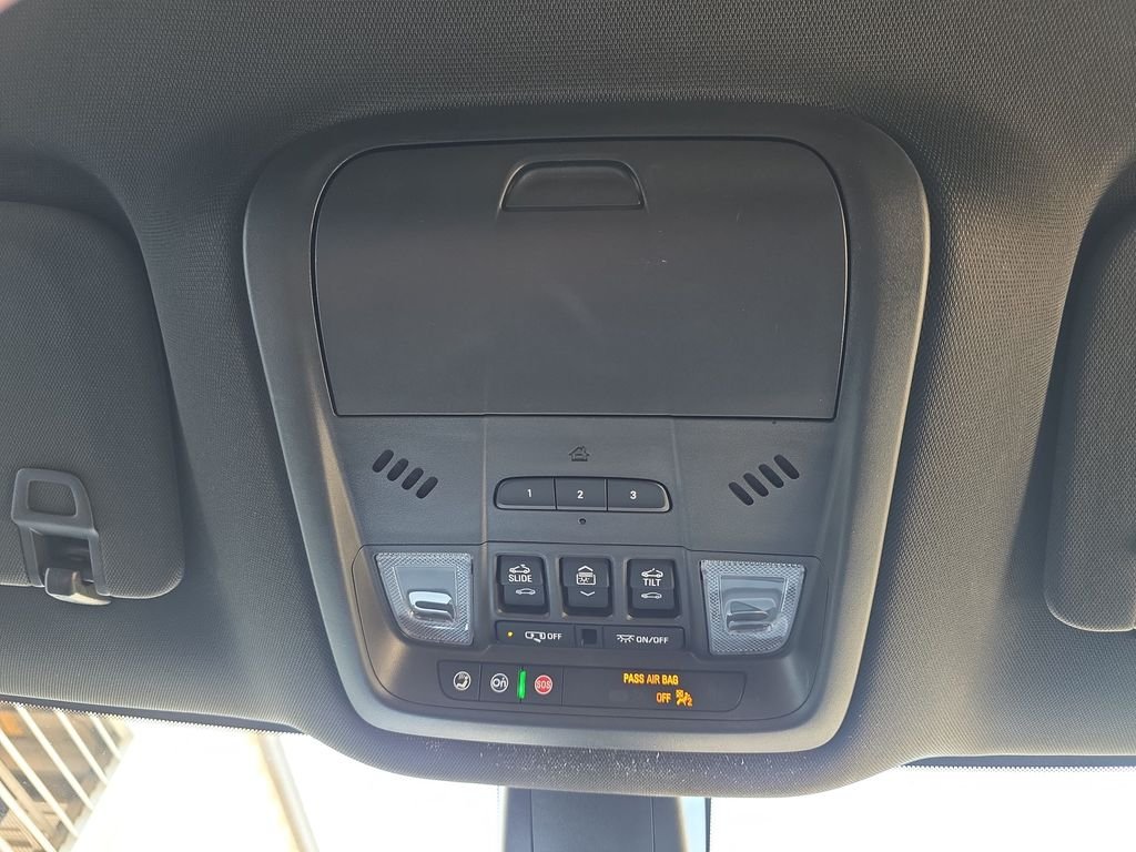 Used 2024 Gray Buick Essence image 30
