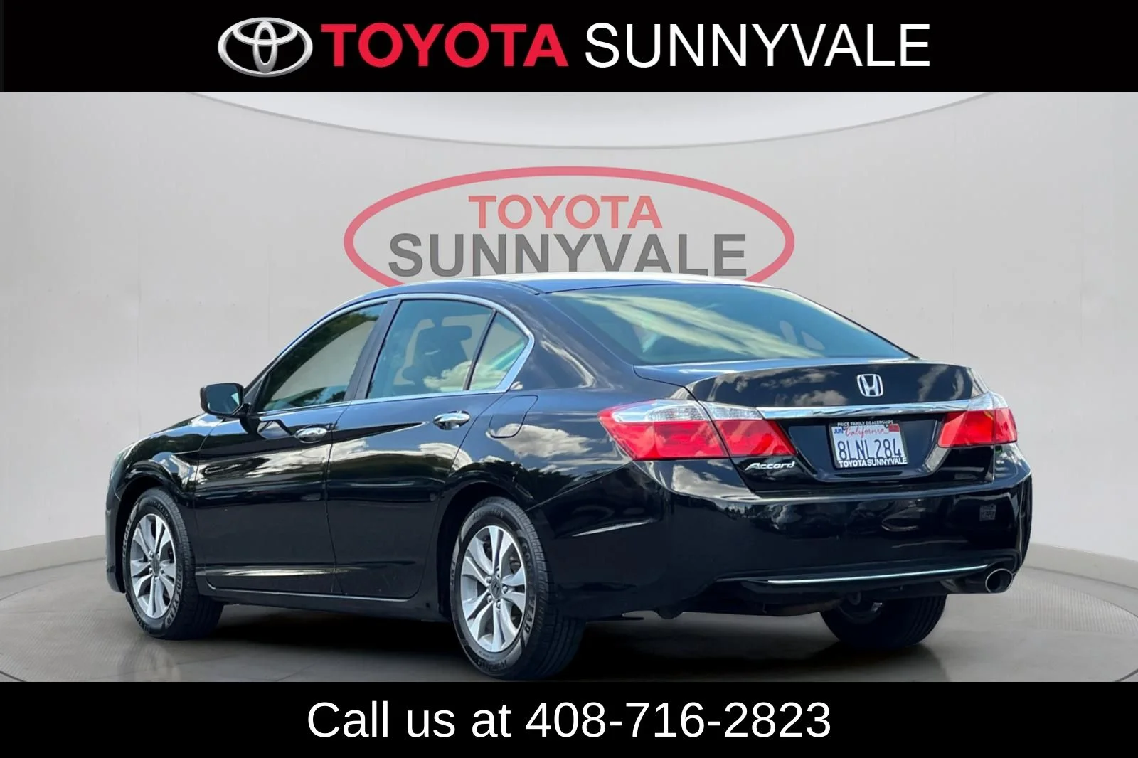 Used 2013 Black Honda LX image 7