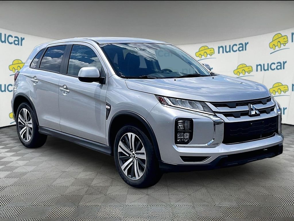 Used 2024 Alloy Silver Metallic Mitsubishi  image 1
