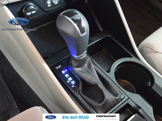 Certified Used 2020 Magnetic Force Metallic Hyundai SE image 28