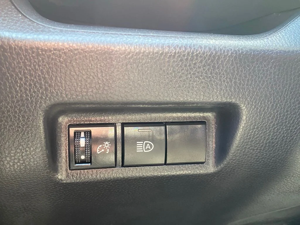 Used 2025 Silver Toyota XLE image 26