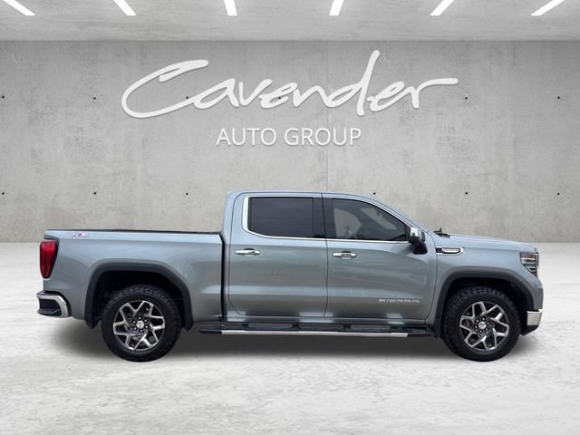 Used 2024 Sterling Metallic GMC SLT image 18