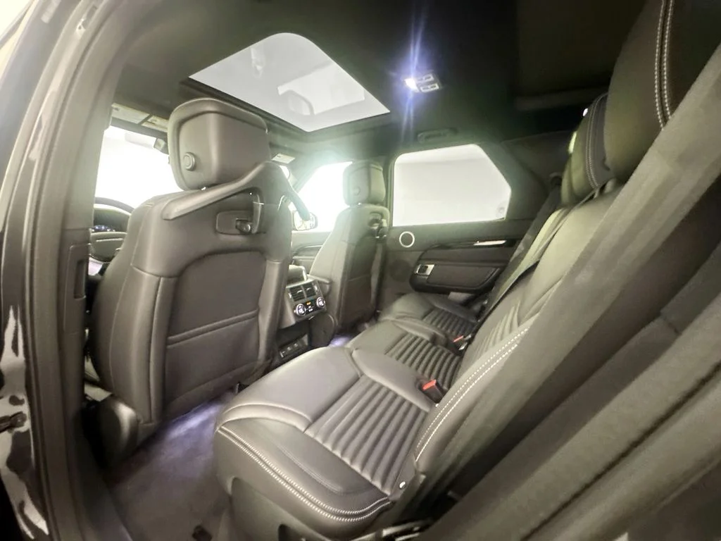New 2026 Carpathian Grey Land Rover S image 23