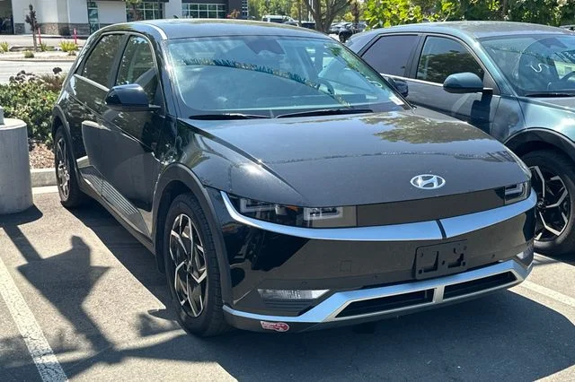 Used 2024 Hyundai IONIQ 5 SEL with VIN KM8KN4DE7RU262462 for sale in Fremont, CA