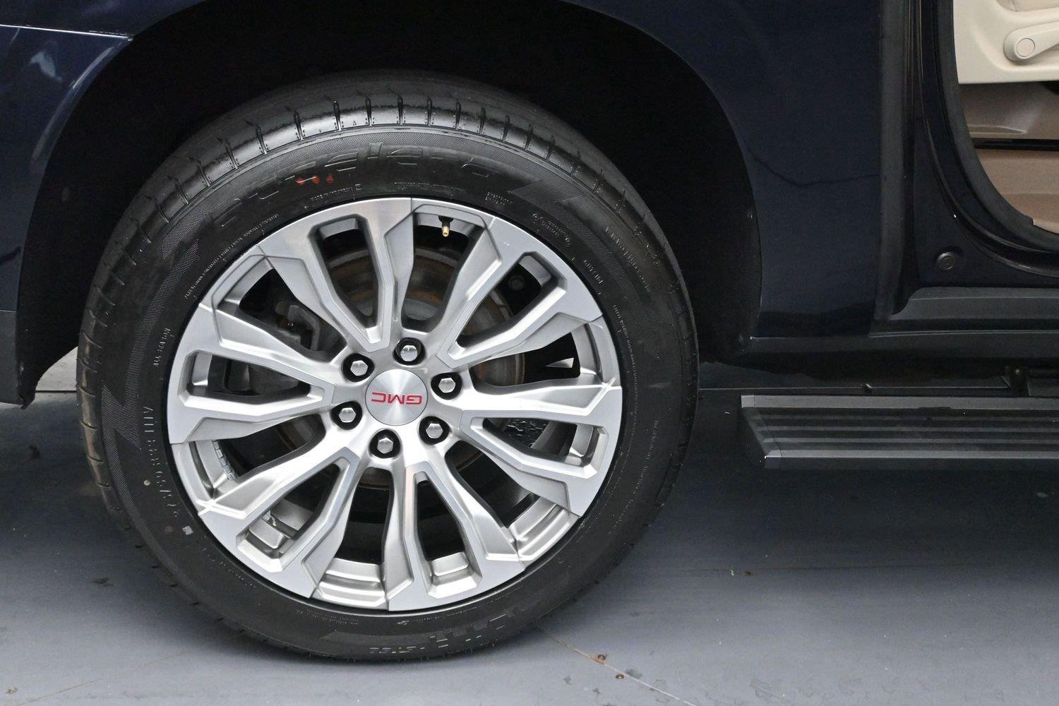 Used 2023 MIDNIGHT BLUE METALLIC GMC Denali image 41