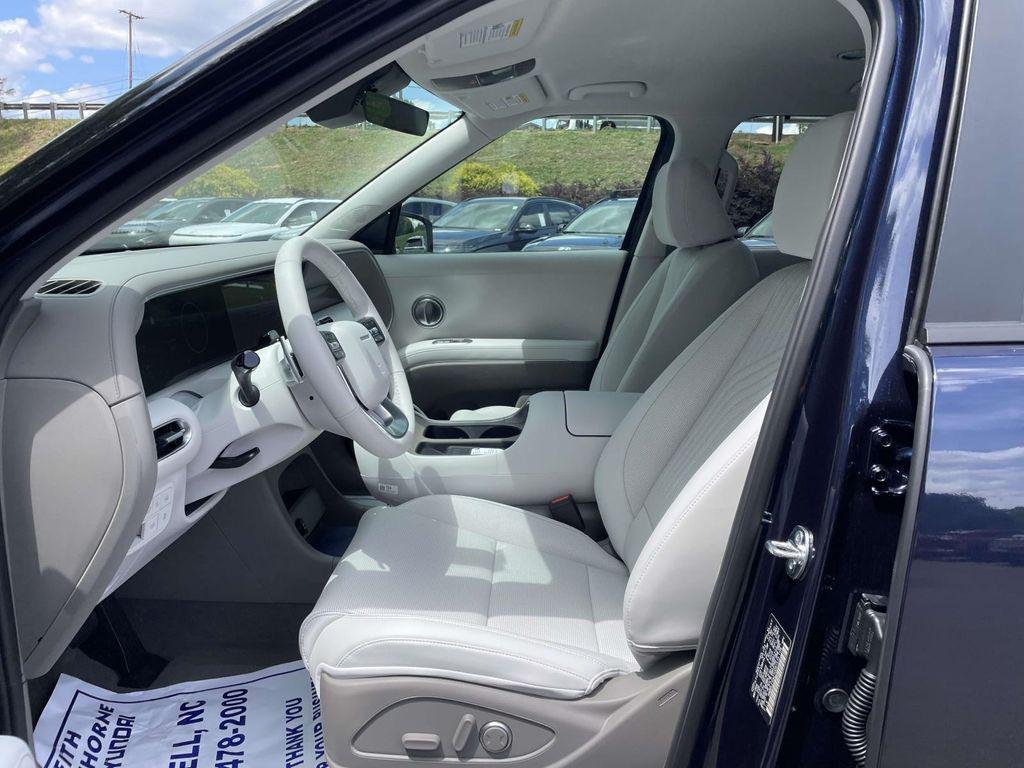 New 2026  Hyundai SEL 8P image 16