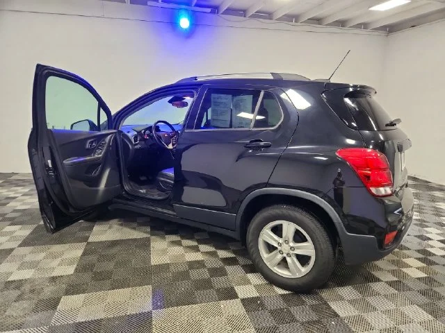 Used 2021 Black Chevrolet LT image 16