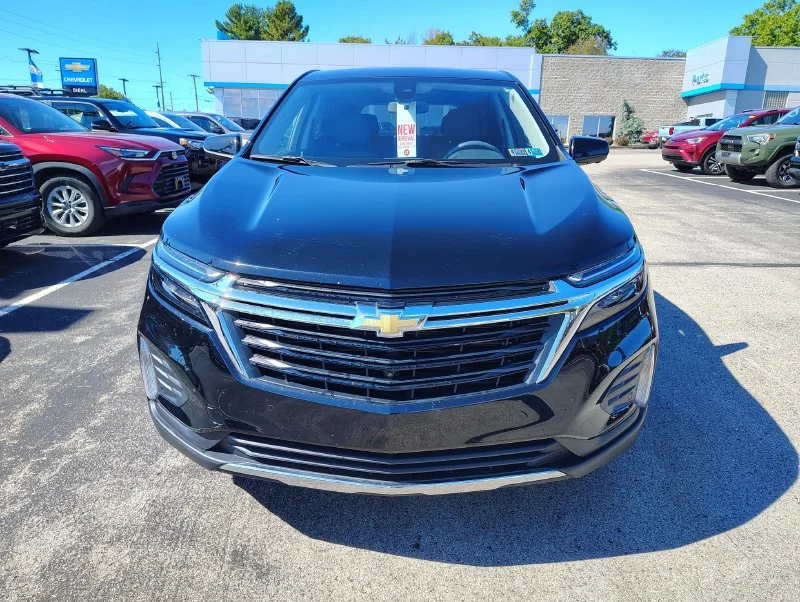 Used 2022 Black Chevrolet LT image 2