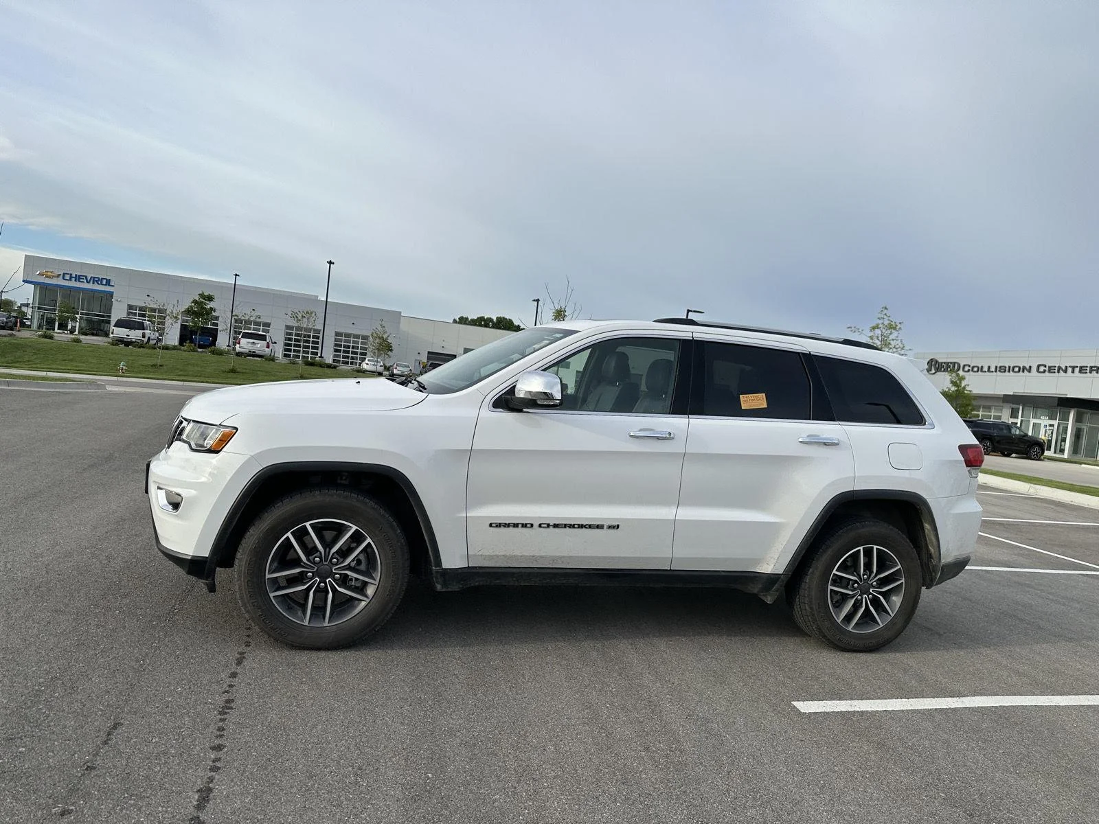 Used 2022 Jeep Grand Cherokee WK Limited with VIN 1C4RJFBG6NC178230 for sale in Kansas City