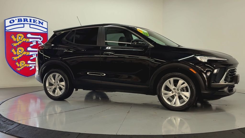 Used 2024 Ebony Twilight Metallic Buick Preferred image 3