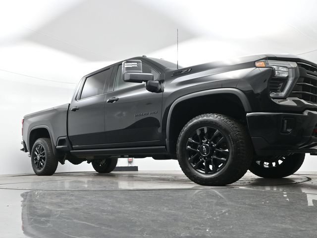 Used 2025 Black Chevrolet LTZ image 25